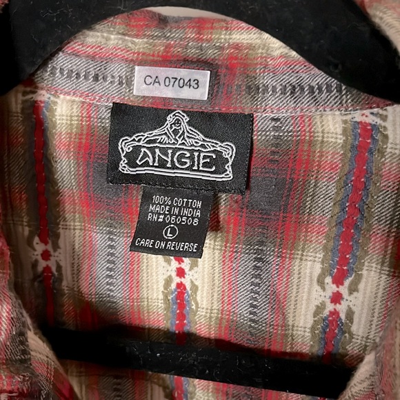 Angie Cotton Button Down Shirt - Picture 3 of 3